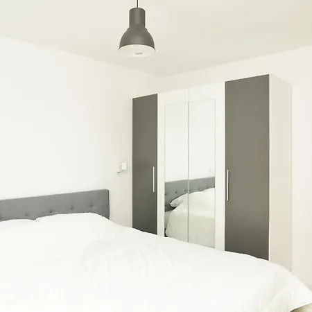 2bdr Flat #arcueil#parking 公寓 阿尔克伊