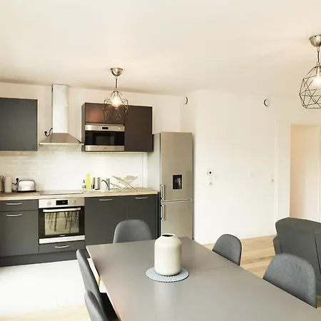 2bdr Flat #arcueil#parking 公寓 *